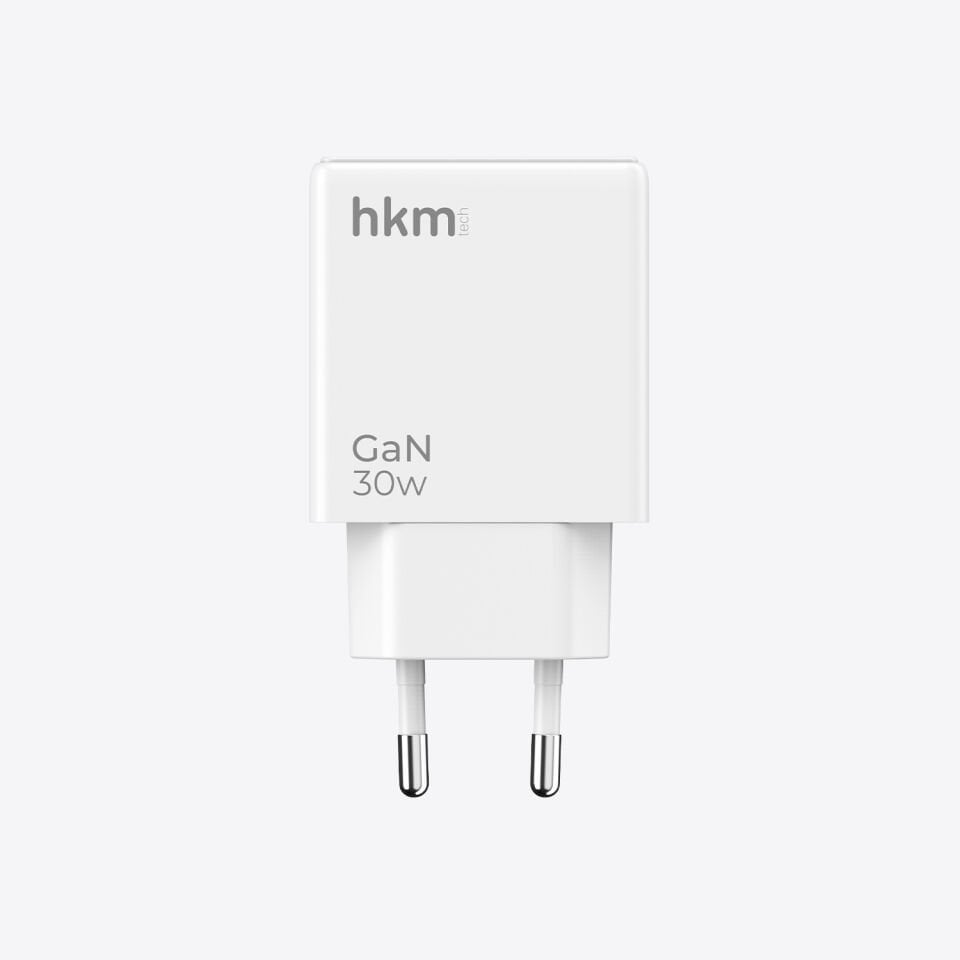 hkm tech EXTRA SLIM GaN 30W USB-A ve Type-C Çift Portlu Ultra İnce ve Hızlı Şarj Aleti